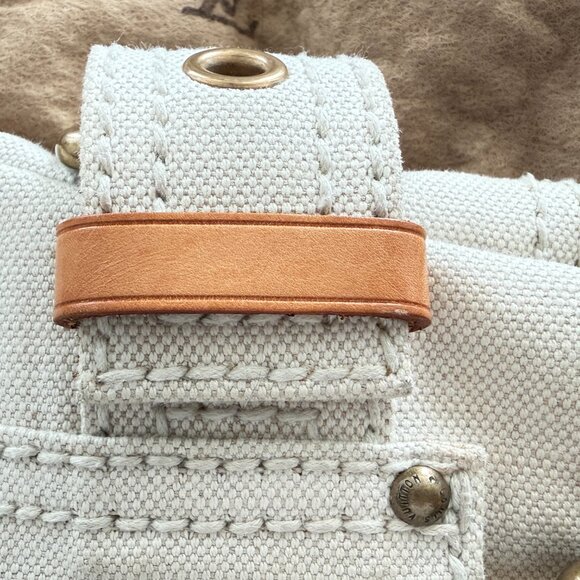 $2695 Authentic LOUIS VUITTON Paris Made in FRANCE VI0095 White Canvas Tote Bag - Picture 15 of 16